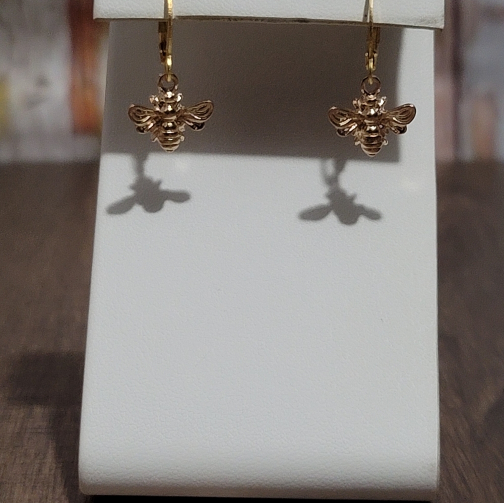 New Goldtone honey bumble bee earrings